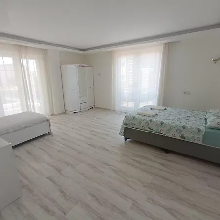 Villa Happyland B25 *
