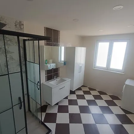 Villa Happyland B25 *